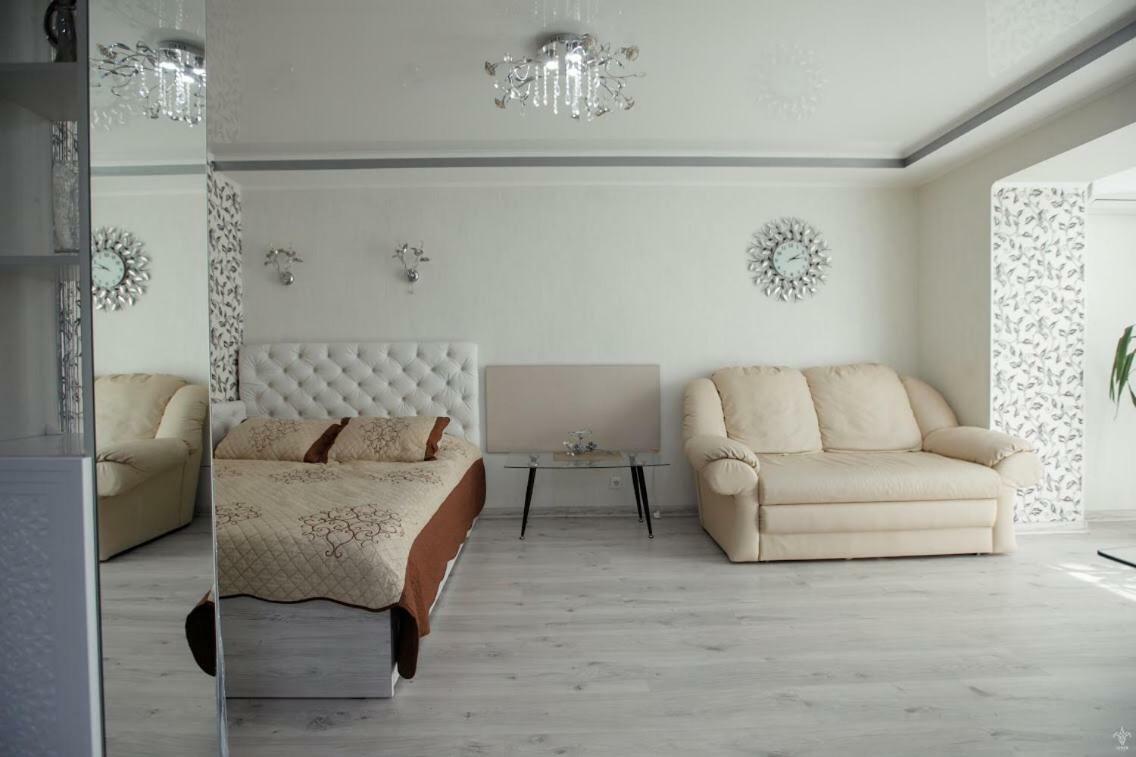 Apartments-Studio On Gogolya クロプィウヌィーツィクィイ エクステリア 写真