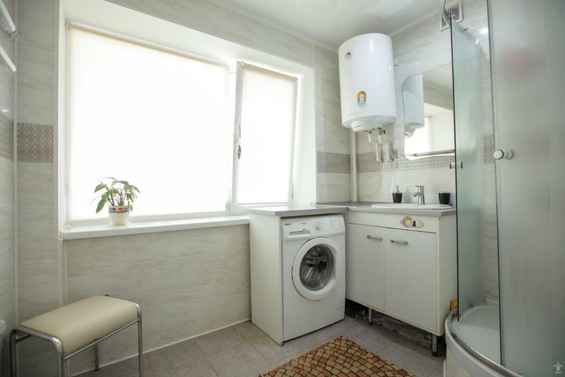 Apartments-Studio On Gogolya クロプィウヌィーツィクィイ エクステリア 写真