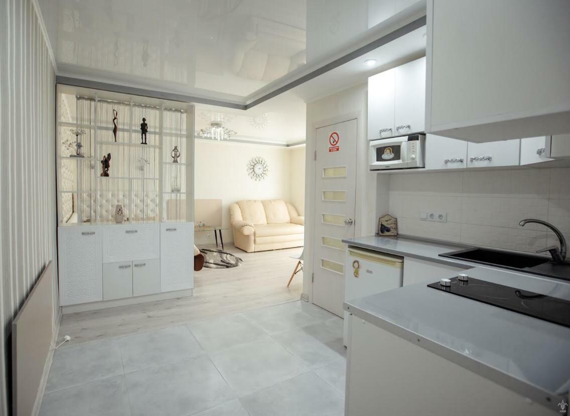 Apartments-Studio On Gogolya クロプィウヌィーツィクィイ エクステリア 写真